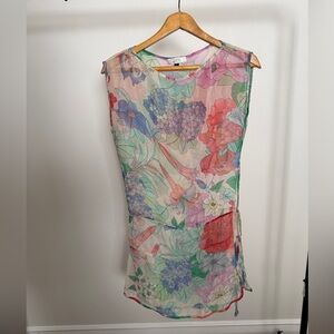 Floral Sleeveless Tunic Top